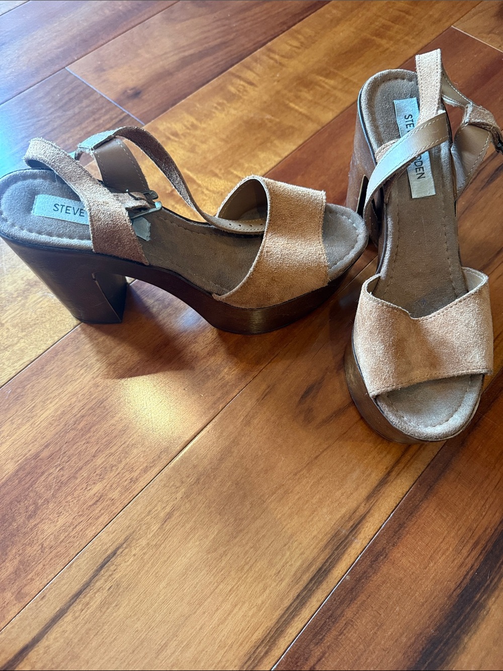 Steve Madden Tan Suede Wedge Sandals with Ankle Strap - Picture 2 of 4